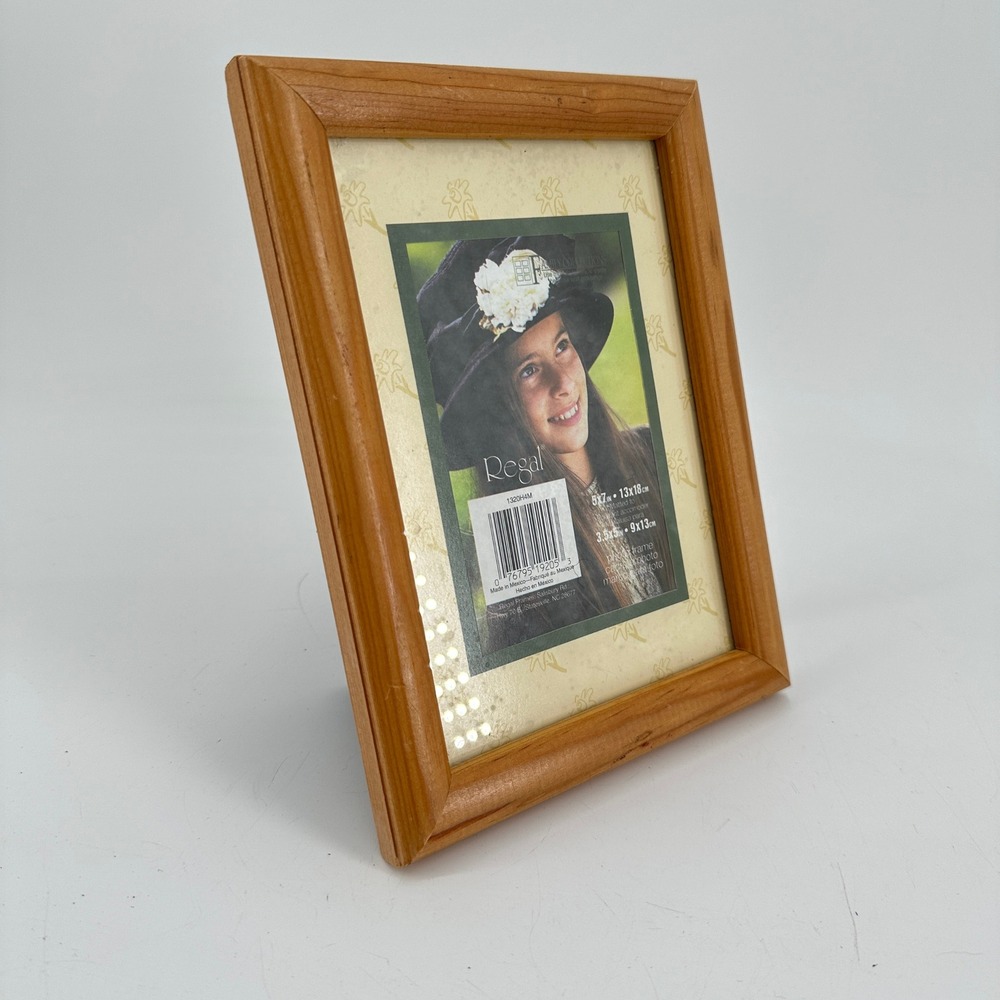 Regal Frames 5x7 Honey Wood Beveled Tabletop Picture Frame with Glass